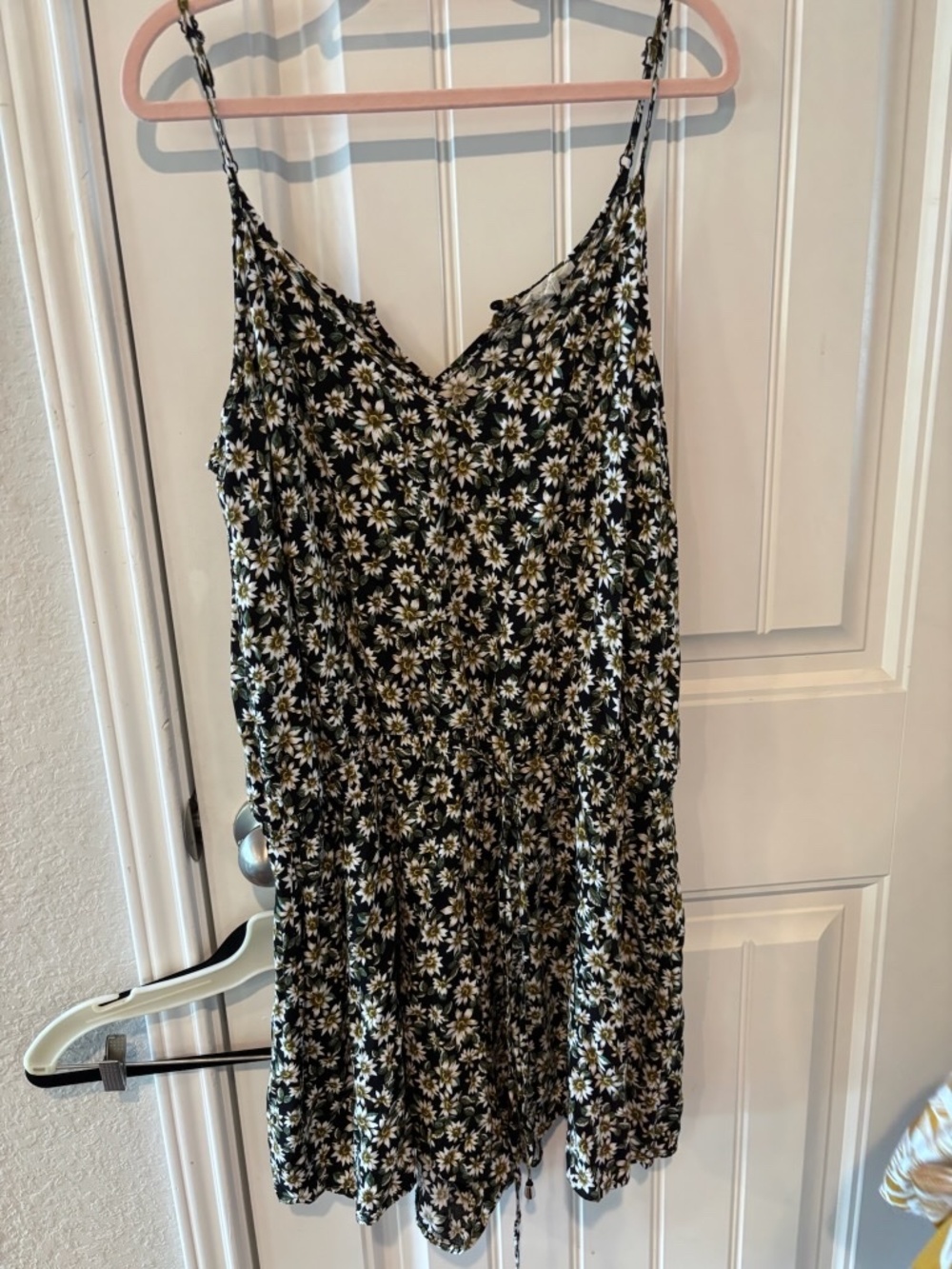 Cute romper with sunflowers